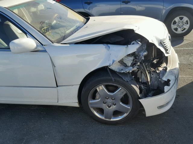 JTHBN36F465040700 - 2006 LEXUS LS 430 WHITE photo 9