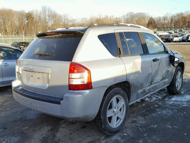 1J8FF47W37D265100 - 2007 JEEP COMPASS SILVER photo 4