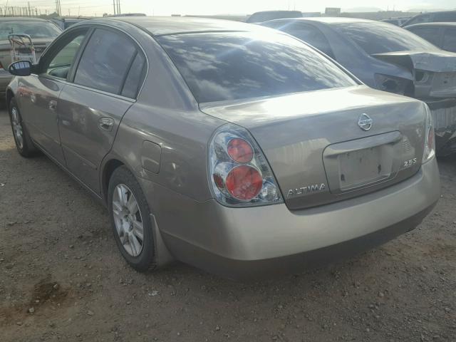 1N4AL11DX5C101948 - 2005 NISSAN ALTIMA S GRAY photo 3