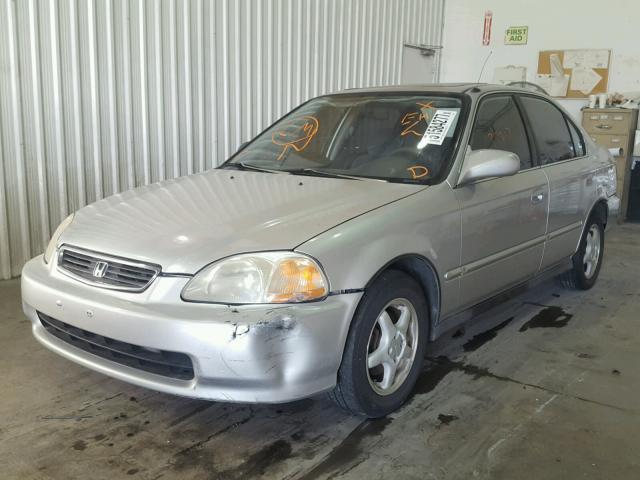 1HGEJ864XTL020983 - 1996 HONDA CIVIC EX SILVER photo 2