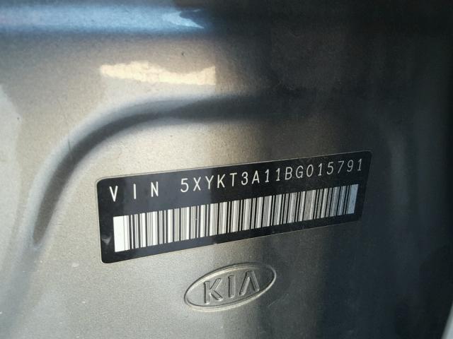 5XYKT3A11BG015791 - 2011 KIA SORENTO BA GRAY photo 10