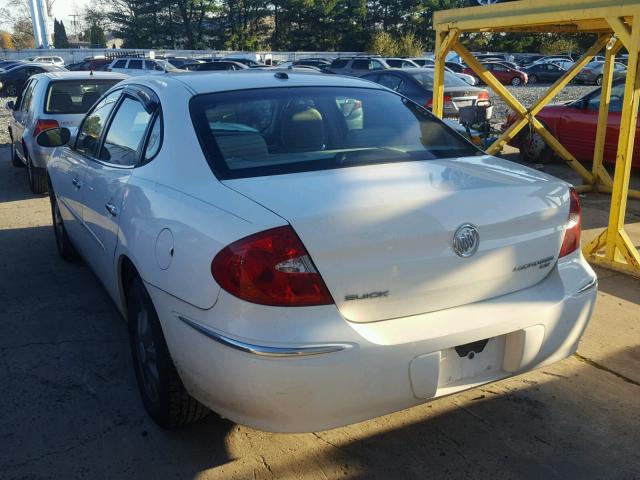 2G4WC582491219092 - 2009 BUICK LACROSSE C WHITE photo 3