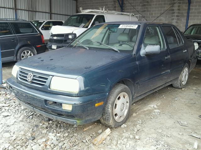 3VWRF81HXXM221408 - 1999 VOLKSWAGEN JETTA TDI GREEN photo 2