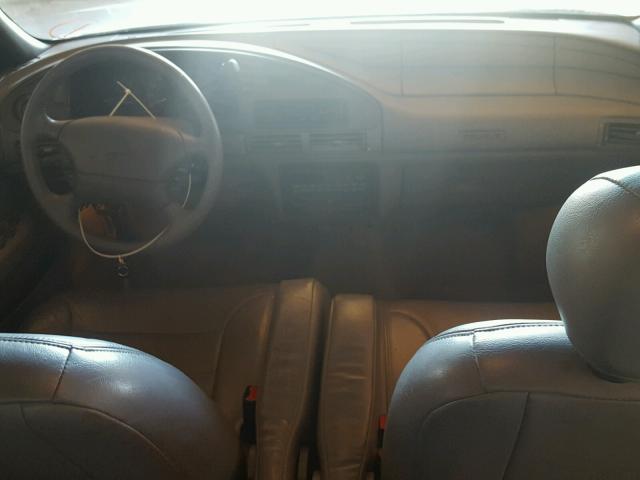 1FALP5345RG169638 - 1994 FORD TAURUS LX SILVER photo 9