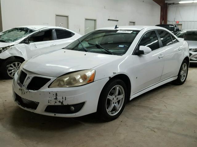 1G2ZJ57K794267218 - 2009 PONTIAC G6 WHITE photo 2