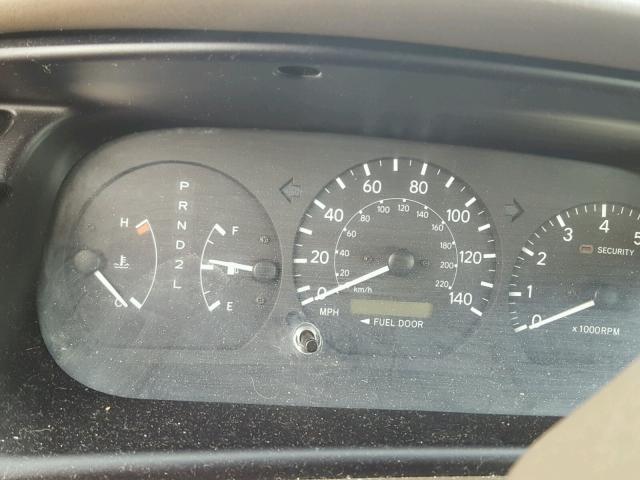 4T1BF28KXYU107257 - 2000 TOYOTA CAMRY LE ოქროსფერი ფოტო 8