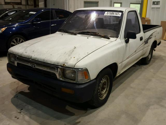 4TARN81A2PZ105848 - 1993 TOYOTA PICKUP 1/2 WHITE photo 2