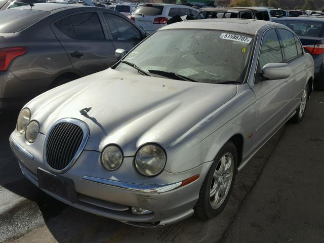 SAJDA01D7YGL65957 - 2000 JAGUAR S-TYPE SILVER photo 2