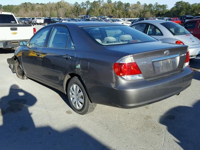 4T1BE32KX6U679105 - 2006 TOYOTA CAMRY LE BEIGE photo 3