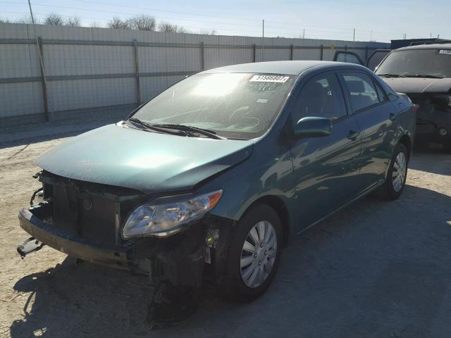 2T1BU4EE2AC354182 - 2010 TOYOTA COROLLA BA GREEN photo 2