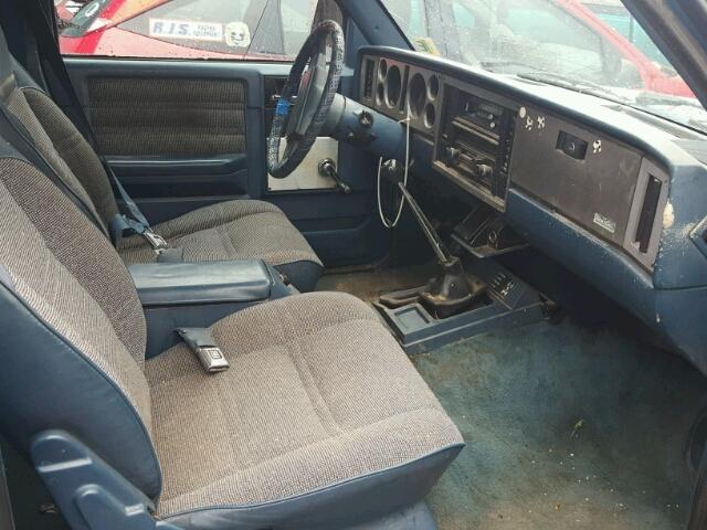 1G8CT18B8F8143511 - 1985 CHEVROLET BLAZER S10 BLUE photo 5