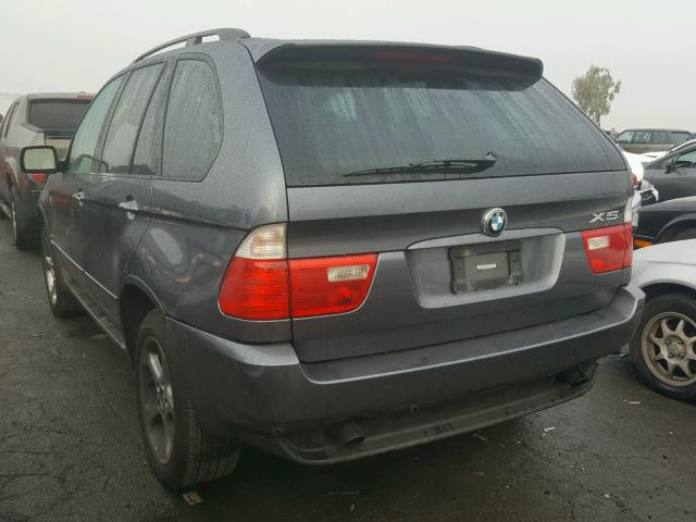 5UXFA53532LP55445 - 2002 BMW X5 3.0I GRAY photo 3