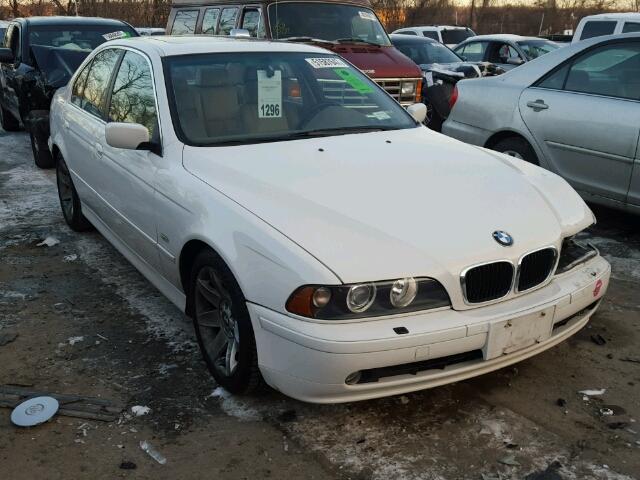 WBADT43492GZ97747 - 2002 BMW 525 I AUTO WHITE photo 1