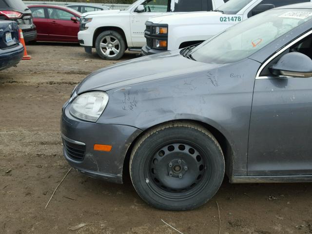 3VWDF71K45M603740 - 2005 VOLKSWAGEN NEW JETTA GRAY photo 9