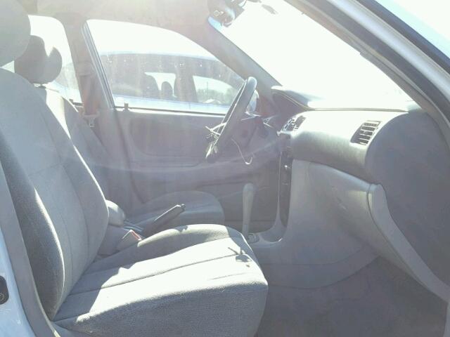 1Y1SK52852Z407244 - 2002 CHEVROLET GEO PRIZM 白色 照片 5