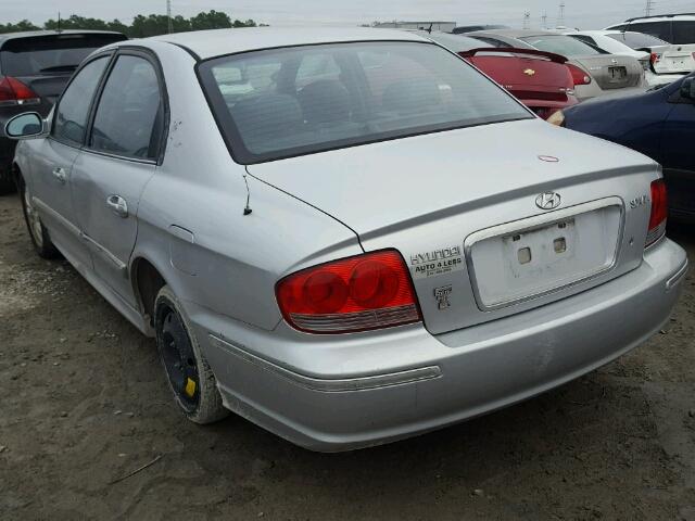 KMHWF35H04A066794 - 2004 HYUNDAI SONATA GLS SILVER photo 3