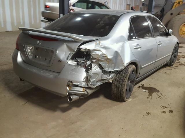 1HGCM66457A053961 - 2007 HONDA ACCORD SE SILVER photo 4