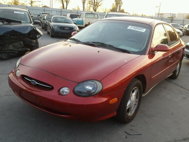 1FAFP53U6XA295021 - 1999 FORD TAURUS SE MAROON photo 2