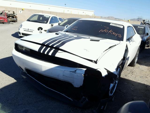 2C3CDYAG4CH214134 - 2012 DODGE CHALLENGER WHITE photo 2