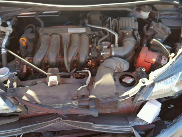 JHMGK5H55GS015869 - 2016 HONDA FIT LX رمادي صورة 7