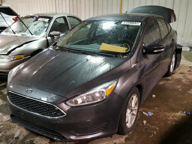 1FADP3F25FL373054 - 2015 FORD FOCUS SE GRAY photo 2