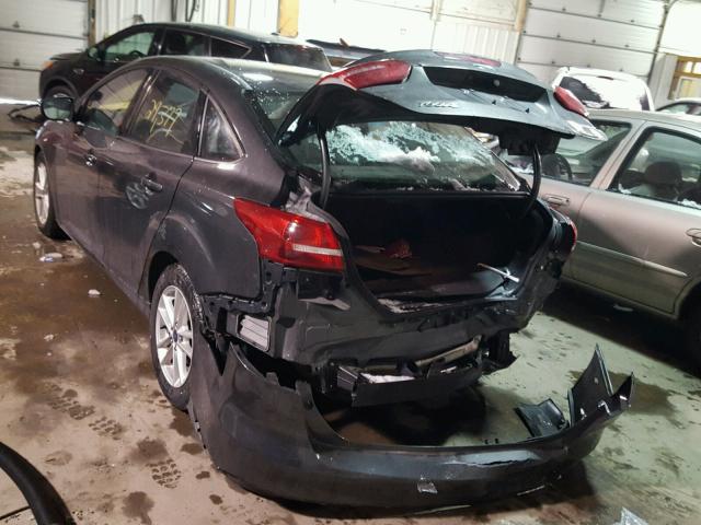 1FADP3F25FL373054 - 2015 FORD FOCUS SE GRAY photo 3