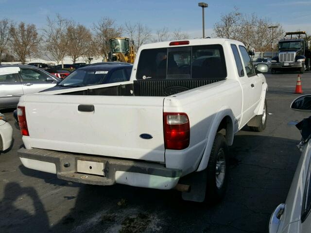 1FTYR14UX2PA90845 - 2002 FORD RANGER SUP WHITE photo 4