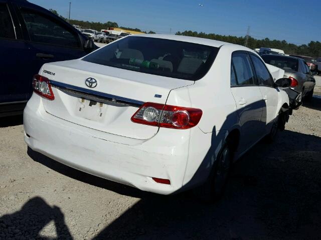 2T1BU4EE5BC571629 - 2011 TOYOTA COROLLA BA WHITE photo 4