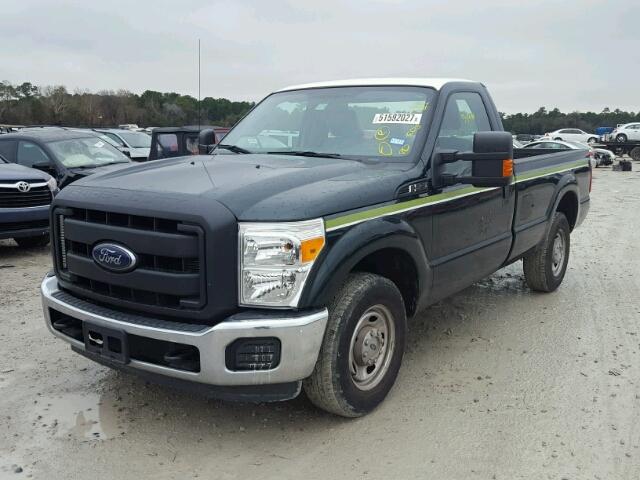 1FTBF2A61GEB39427 - 2016 FORD F250 SUPER GREEN photo 2