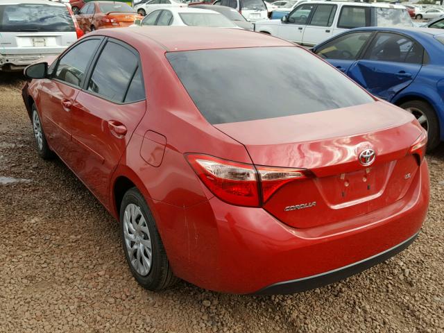 2T1BURHE1HC893525 - 2017 TOYOTA COROLLA L RED photo 3