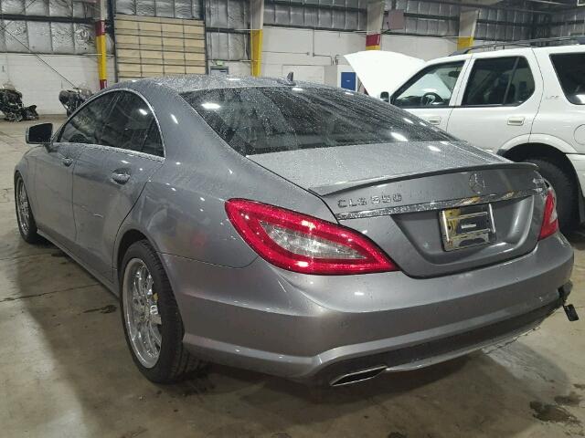 WDDLJ9BB0DA078569 - 2013 MERCEDES-BENZ CLS 550 4M SILVER photo 3