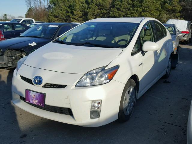 JTDKN3DU1A0127494 - 2010 TOYOTA PRIUS WHITE photo 2