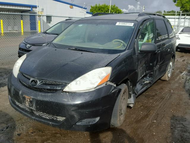 5TDZK23C59S271973 - 2009 TOYOTA SIENNA CE BLACK photo 2