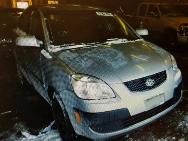 KNADE123066086719 - 2006 KIA RIO SILVER photo 1