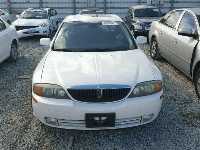 1LNHM87A42Y709129 - 2002 LINCOLN LS 白色 照片 9