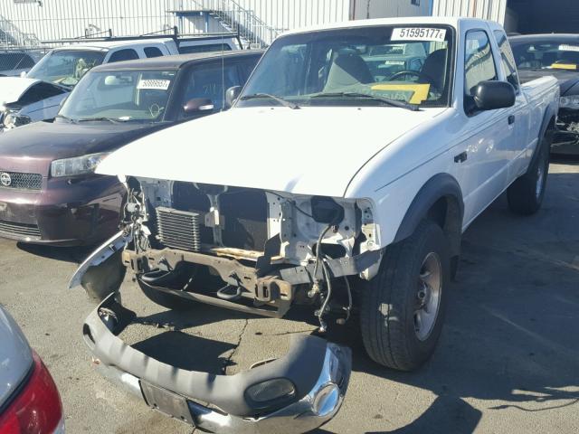 1FTZR15X7YPA34285 - 2000 FORD RANGER SUP WHITE photo 2