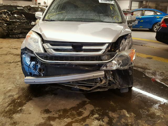 5J6RE4H78AL032903 - 2010 HONDA CR-V EXL SILVER photo 9