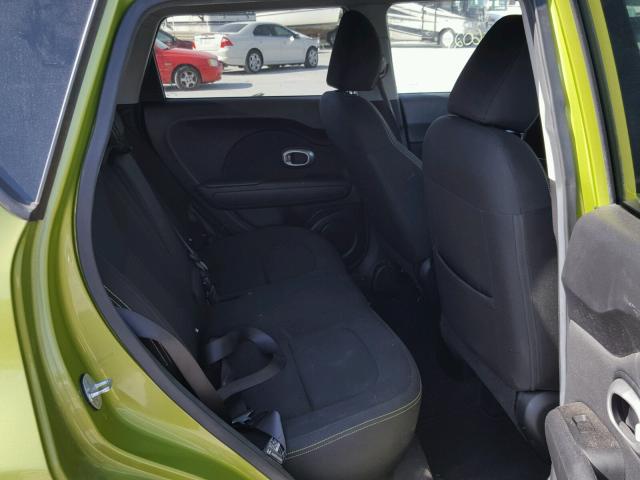 KNDJP3A50E7720571 - 2014 KIA SOUL + GREEN photo 6