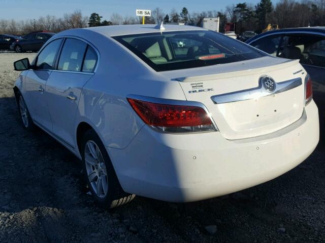 1G4GC5EC6BF298958 - 2011 BUICK LACROSSE C WHITE photo 3