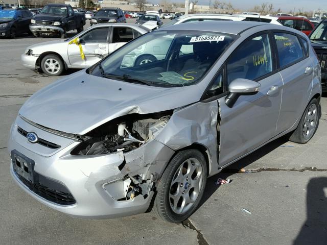 3FADP4FJ6BM106947 - 2011 FORD FIESTA SES SILVER photo 2