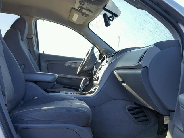 1GNER13D89S155467 - 2009 CHEVROLET TRAVERSE L SILVER photo 5