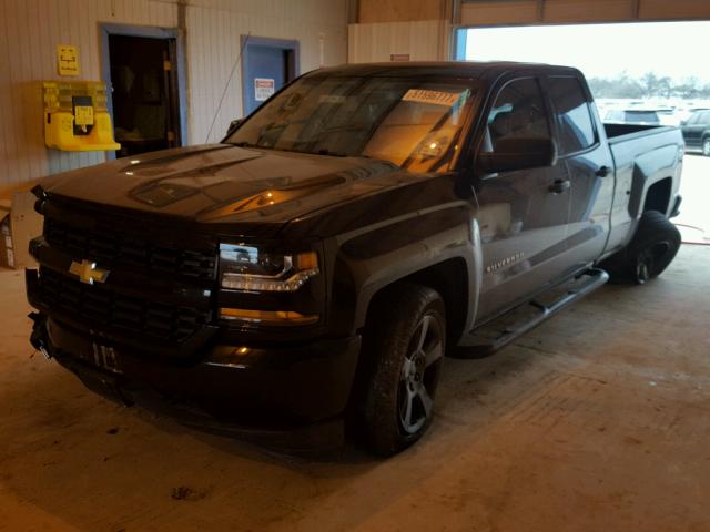 1GCRCPEC6GZ187261 - 2016 CHEVROLET SILVERADO BLACK photo 2