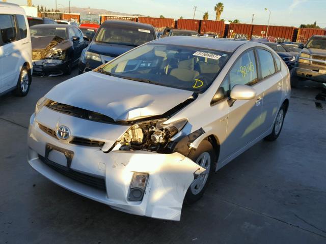 JTDKN3DU7B0319472 - 2011 TOYOTA PRIUS SILVER photo 2