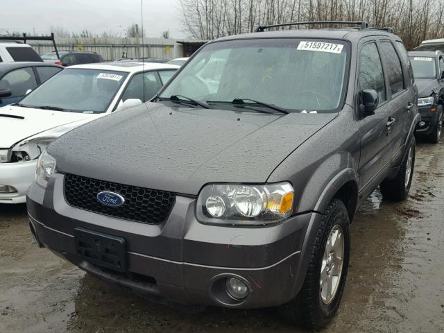 1FMYU94176KC43585 - 2006 FORD ESCAPE LIM GRAY photo 2