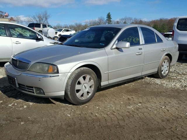 1LNHM86S54Y603477 - 2004 LINCOLN LS 银色 照片 2