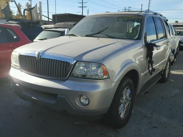 5LMEU68H84ZJ03779 - 2004 LINCOLN AVIATOR SILVER photo 2