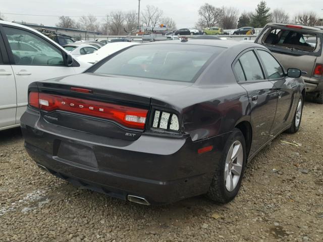 2C3CDXHG2EH234367 - 2014 DODGE CHARGER SX GRAY photo 4