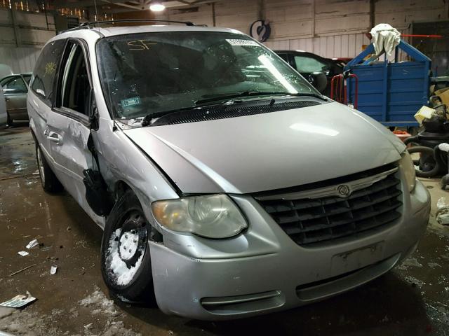 2A4GP44R86R794409 - 2006 CHRYSLER TOWN & COU SILVER photo 1