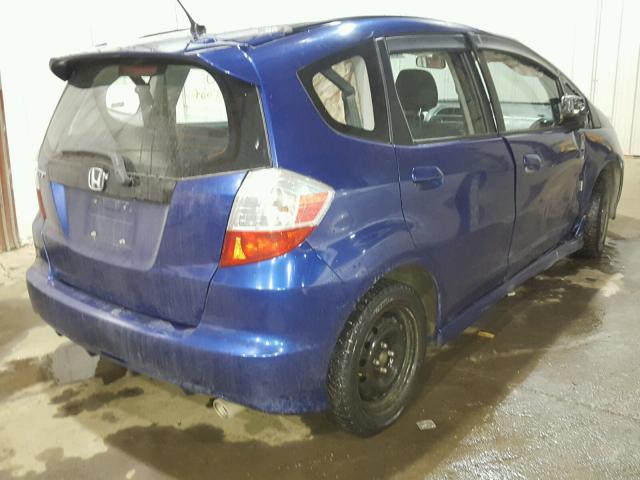 JHMGE88409S001073 - 2009 HONDA FIT SPORT BLUE photo 4