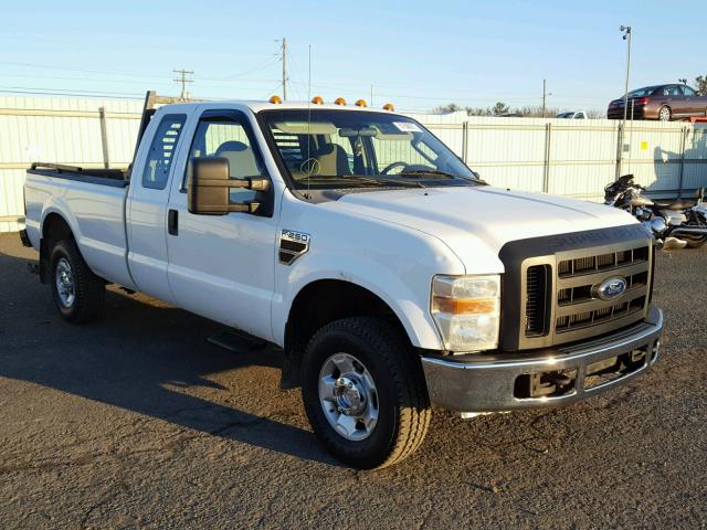 1FTSX2BR8AEB08950 - 2010 FORD F250 SUPER WHITE photo 1